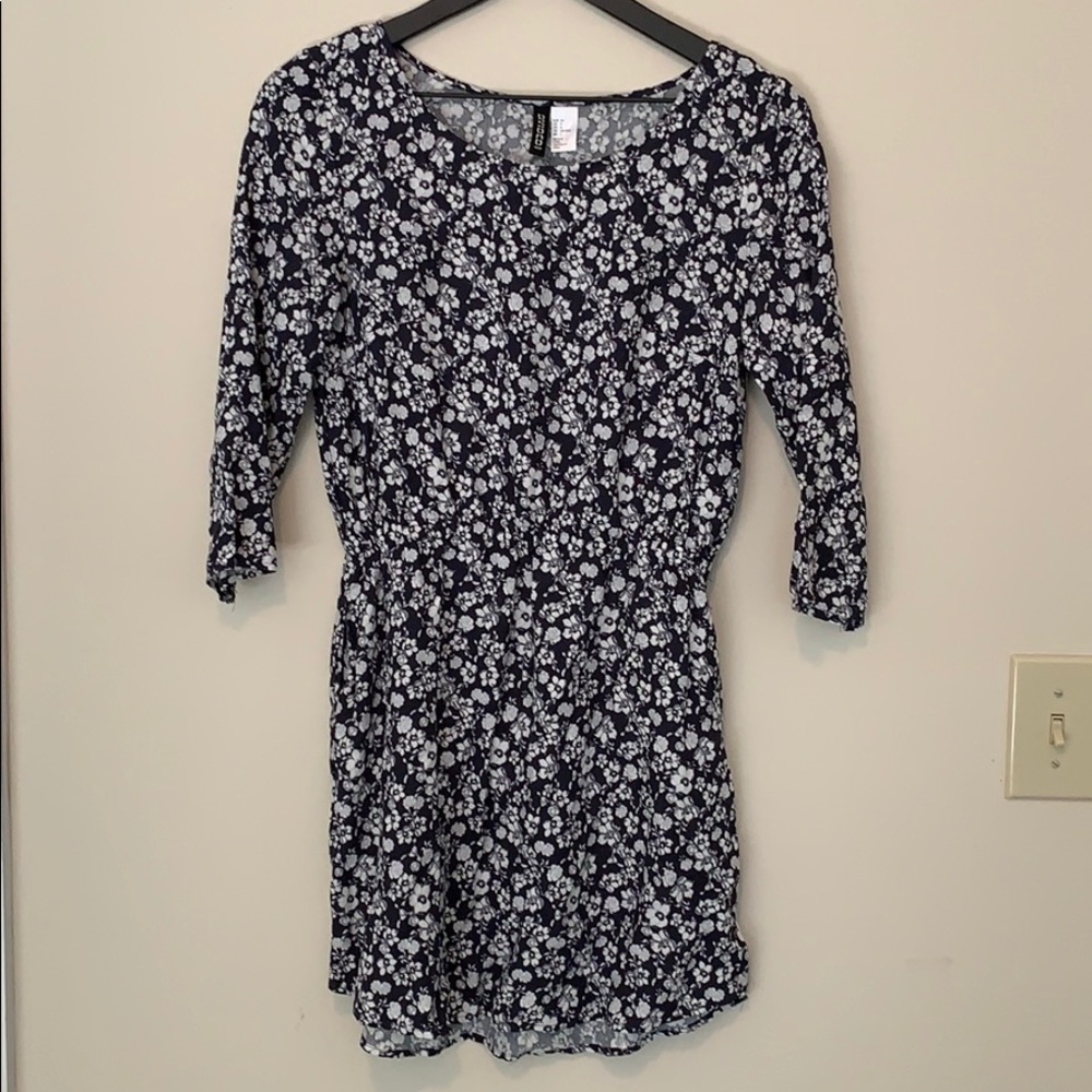 H & M - Women’s Dress - Size 4